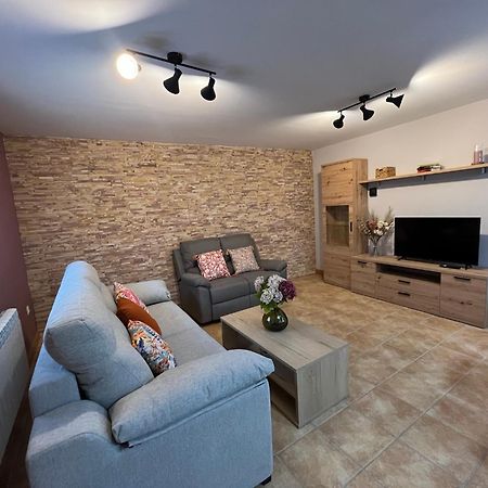 Apartamentos La Flor San Martín de Moncayo 部屋 写真